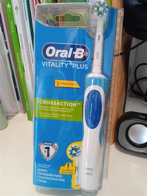 Oral B Vitality Plus Crossaction Electric Toothbrush Beauty Personal