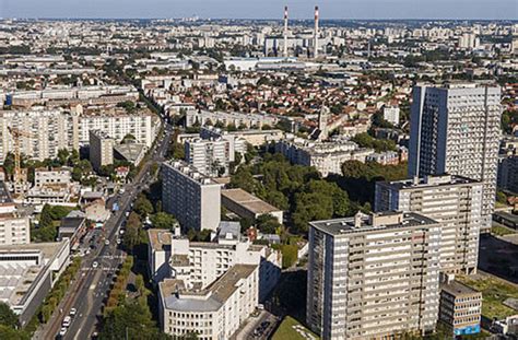 Harcel Par Un Voisinage Homophobe Un Couple Gay Contraint Quitter Vitry Sur Seine