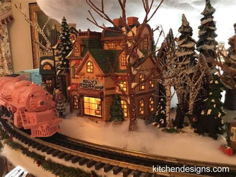 Unique Christmas Train Tree Village Layout Display Lionel Lgb Thomas