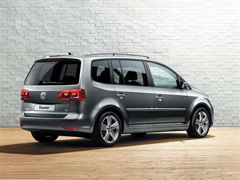 Volkswagen Touran Specs Photos