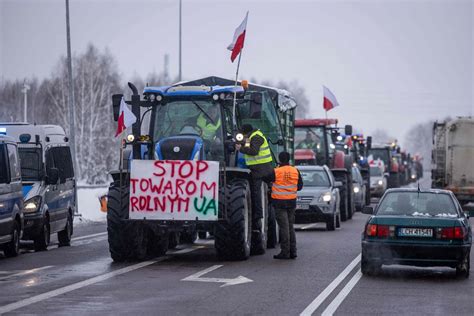 Utrudnienia na drogach nie ustają Protest rolników 7 03 Gdzie są