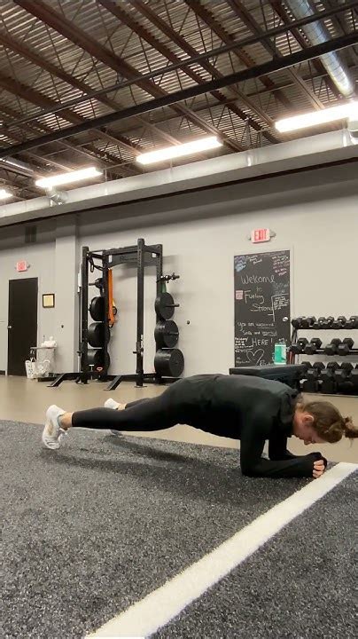 Elbow Plank Hip Twist Youtube