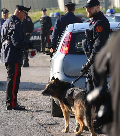 Operazione Di Natale Dei Carabinieri 9 Denunce E Tre Arresti In Flagranza