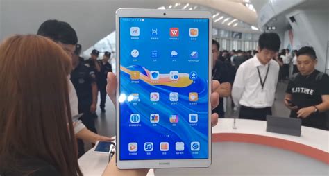 Mediapad M Huawei D Voile Deux Nouvelles Tablettes Multim Dia Specs