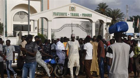 Niger Ce Que L On Sait De La Tentative De Coup D Etat En Cours Contre