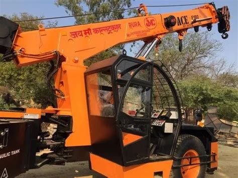 Hydra Crane Rental Service In India