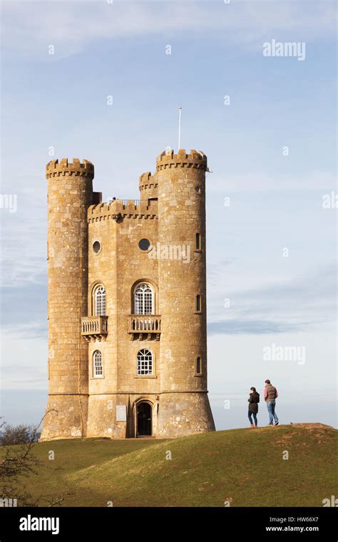 Broadway Tower Uk Hi Res Stock Photography And Images Alamy