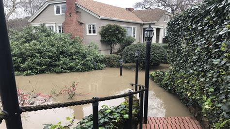 San Jose flooding leads to at least 200 residents rescued by boat in Rock Springs neighborhood ...