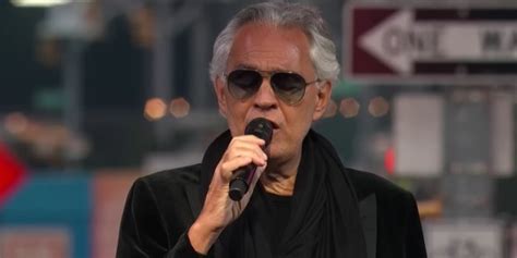 Andrea Bocelli sings ‘Amazing Grace’ in Times Square