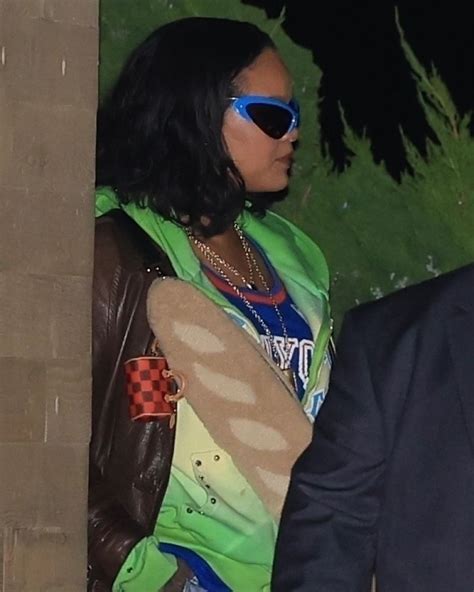 RIHANNA Out for Dinner with Friends and Family at Nobu in Malibu 11/13 ...