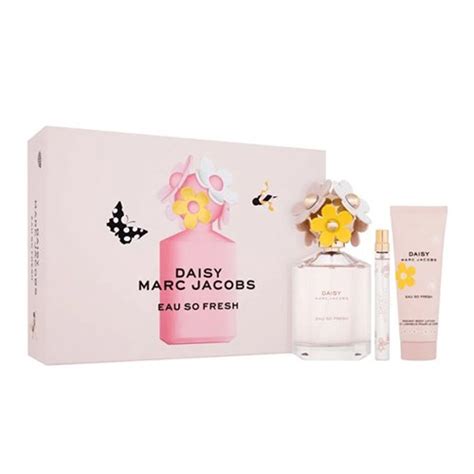 MARC JACOBS DAISY EAU SO FRESH 3 PCS GIFT SET FOR WOMEN - FragranceCart.com