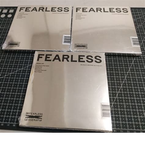 Le Sserafim Lesserafim Fearless Sealed Album Monochrome Bouquet Ver