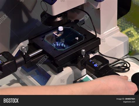 Measuring Microscope Image & Photo (Free Trial) | Bigstock