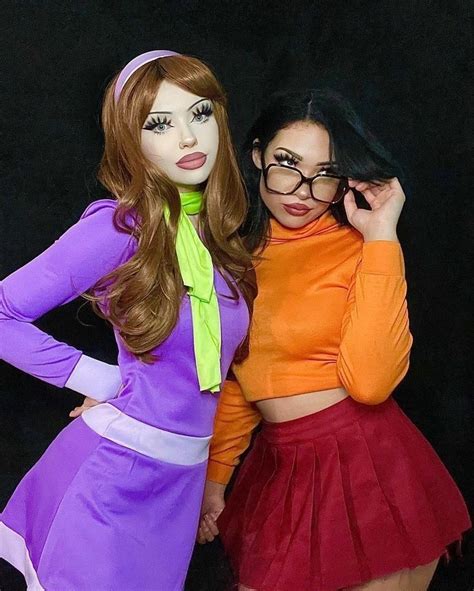 Daphne Blake With Velma Dinkley Daphne Costume Halloween Outfits