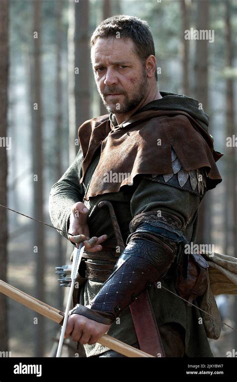 RUSSELL CROWE, ROBIN HOOD, 2010 Stock Photo - Alamy