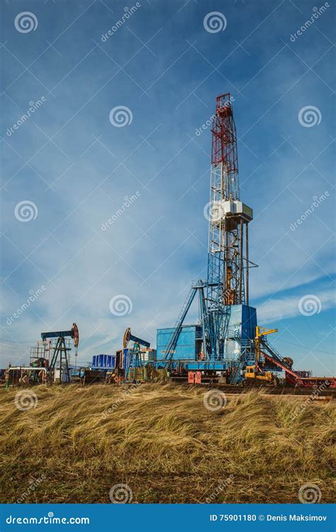 Land Drilling Rig Stock Photo Image Of Construction 75901180