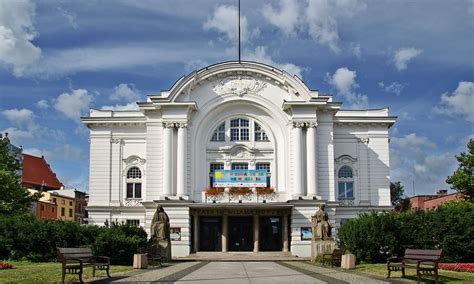 Teatr Im Wilama Horzycy Toruntour Pl Przewodnik Po Toruniu