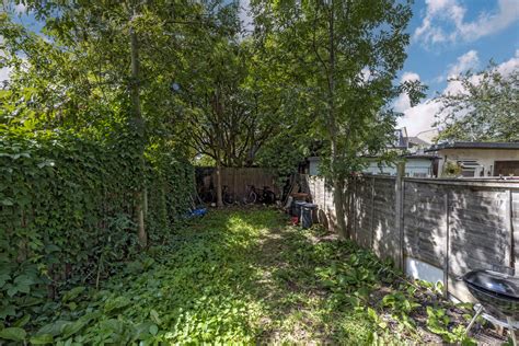 Bedroom Mid Terraced House For Sale Haydons Road Wimbledon Sw