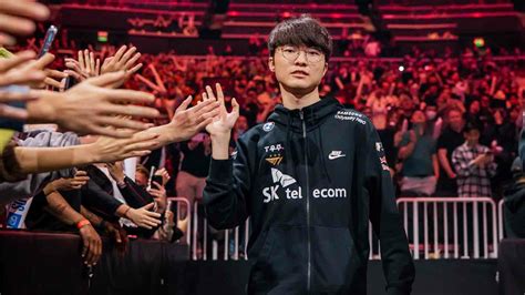 Faker Leads T1 To Worlds 2022 Finals On Signature Ryze One Esports