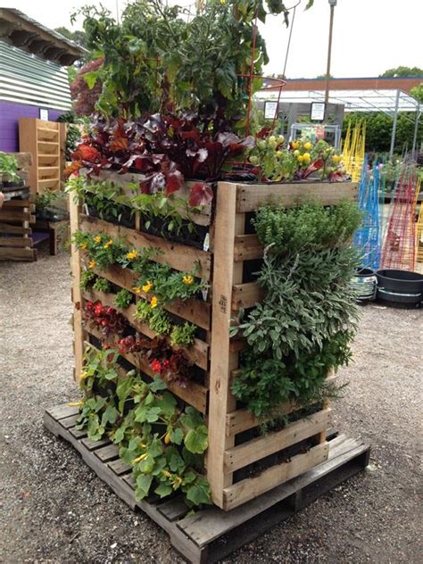 Diy Pallet Garden Projects