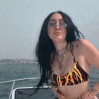 INSTA VID RG FJ Noah Cyrus Bikini Photoshoot On A Yacht Phun Org Forum