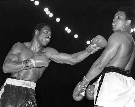 Today In Boxing History Ken Norton Breaks Muhammad Ali S Jaw Yahoo