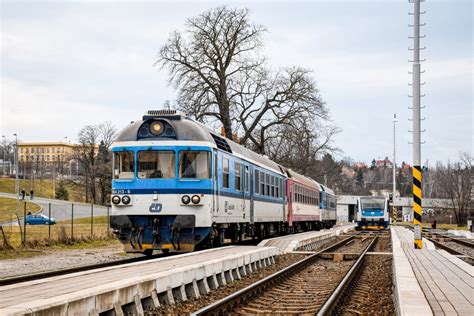 Z Prahy do Kladna v sobotu naposledy pojedou vlaky po původní