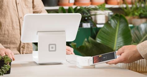 iPad POS Stand - POS Hardware For Every Business | Square Stand