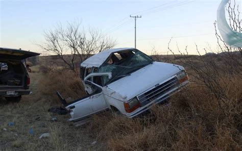 Volcadura En Carretera Chihuahua Juárez Deja Dos Lesionados El Heraldo De Juárez Noticias