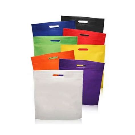 Color Red D Cut Plain Non Woven Bags Bag Size 10x14 Inch At Rs 140