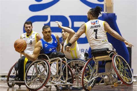 CT Paralímpico recebe Campeonato Brasileiro masculino de basquete em CR