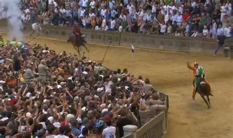 Palio Di Siena Selva Vince Corsa Del Luglio Mantovauno It