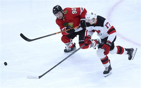 Photos Jonathan Toews Returns For Chicago Blackhawks Chicago Tribune