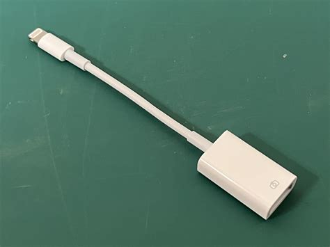 Yahooオークション Apple Lightning Usbカメラアダプタ 純正品 A1440