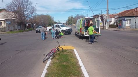 Un ciclista con heridas tras ser embestido por un automóvil Canal Verte