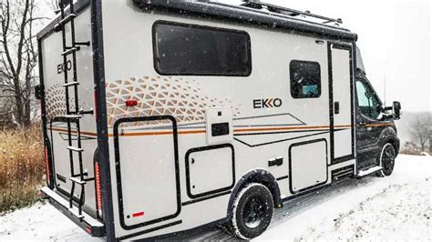 Top RVs For Camping In Cold Weather