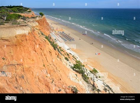 Praia Da Falesia Beach Albufeira Algarve Portugal Stock Photo Alamy