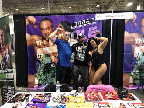 Exxxotica Expo On Twitter Rt Tfh721 You Don’t Just Take A Picture With Therealrvd