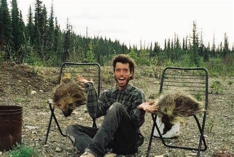 Christopher McCandless (American Hiker) ~ Wiki & Bio with Photos | Videos