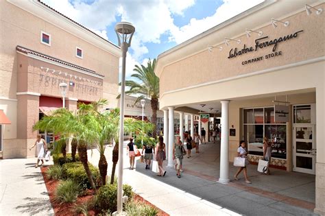 Orlando Vineland Premium Outlets Outlet Shopping Mall On Vineland