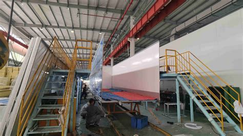 Hangzhou HolyCore Helps To Make Lighter And Stronger Dry Freight Truck