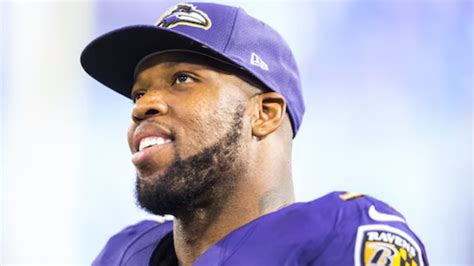 Terrell Suggs, A Former Super Bowl Winner, has been Charged with ...