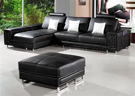 Compact Black Leather Modern Sectional Sofa w/Ottoman