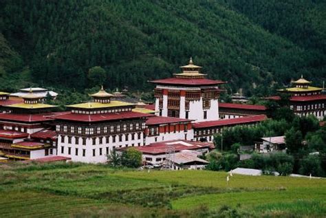 Tashichho Dzong, Thimphu | Ticket Price | Timings | Address: TripHobo