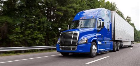 Comprehensive Guide to Semi-trucks - WHA Insurance