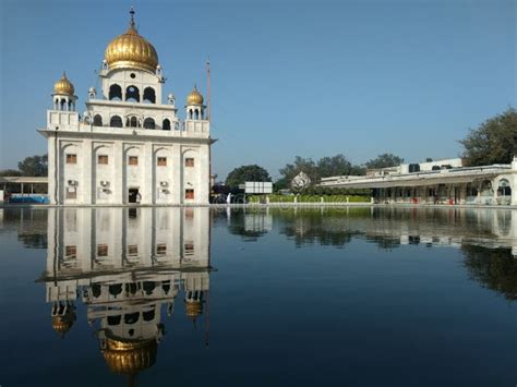 New Delhi India April 18 2019 Nanak Piao Sahib Gurdwara Sarovar