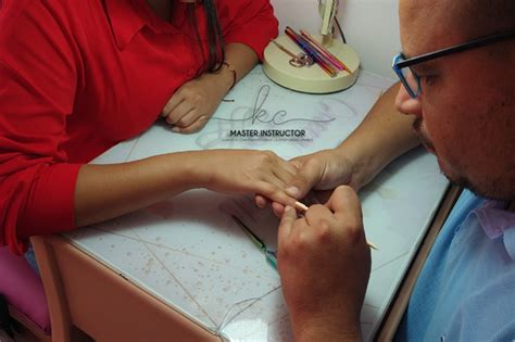 Curso de Uñas en Ibagué Aprende y Conviértete en experta