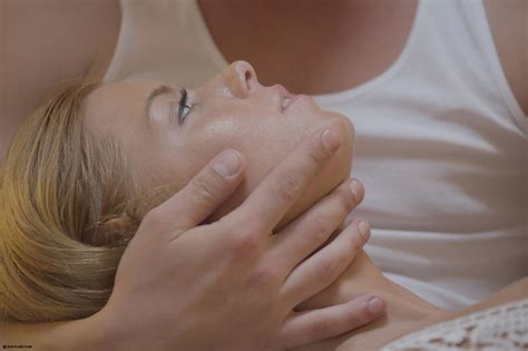 Before Fine Love Making Hot Beauty Gets Her XXX Dessert Picture 7