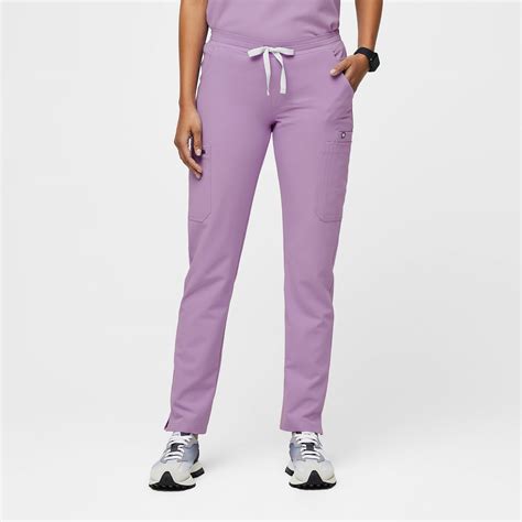 Womens Yola Skinny Scrub Pants™ · Figs