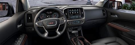 Interior Features | 2020 GMC Canyon Denali | Luxury Truck